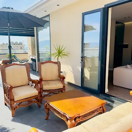 Sea View Luxury Penthouse,3rooms * Vlorë