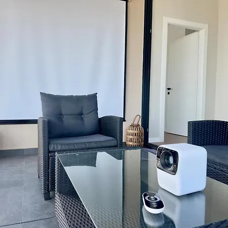 דירה Sea View Luxury Penthouse,3rooms